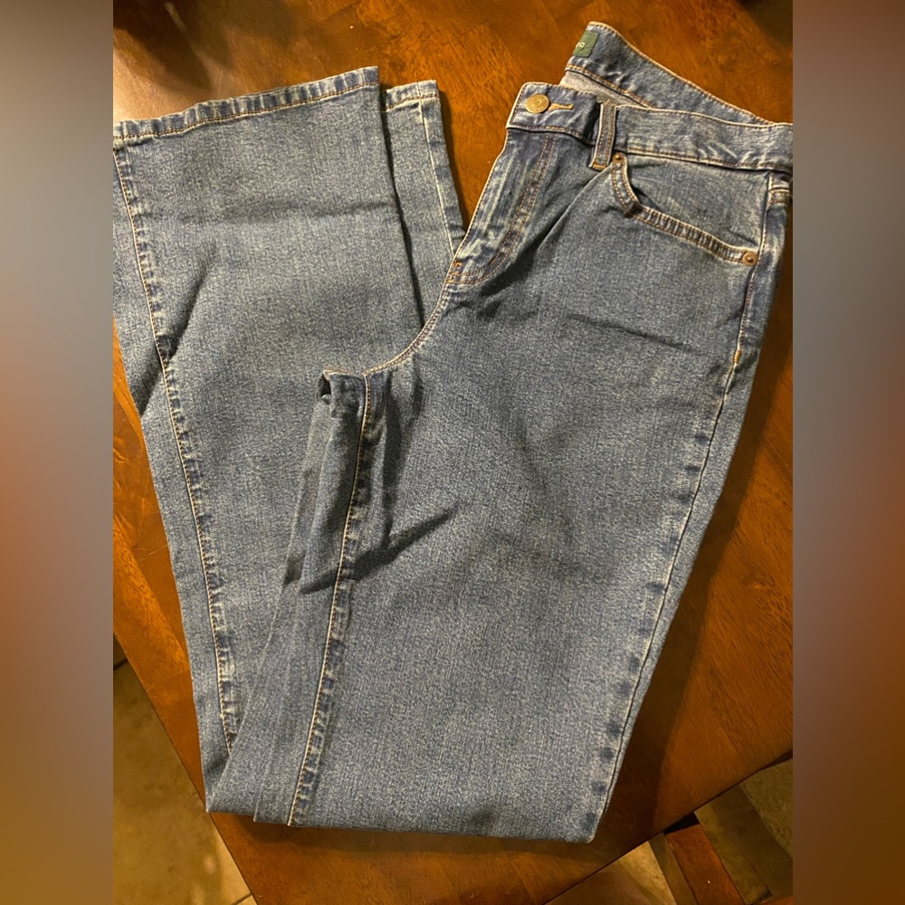 NWT, Lauren Ralph Lauren Women’s Boot Cut Lyn Jeans, Size 6, Retail Price $70